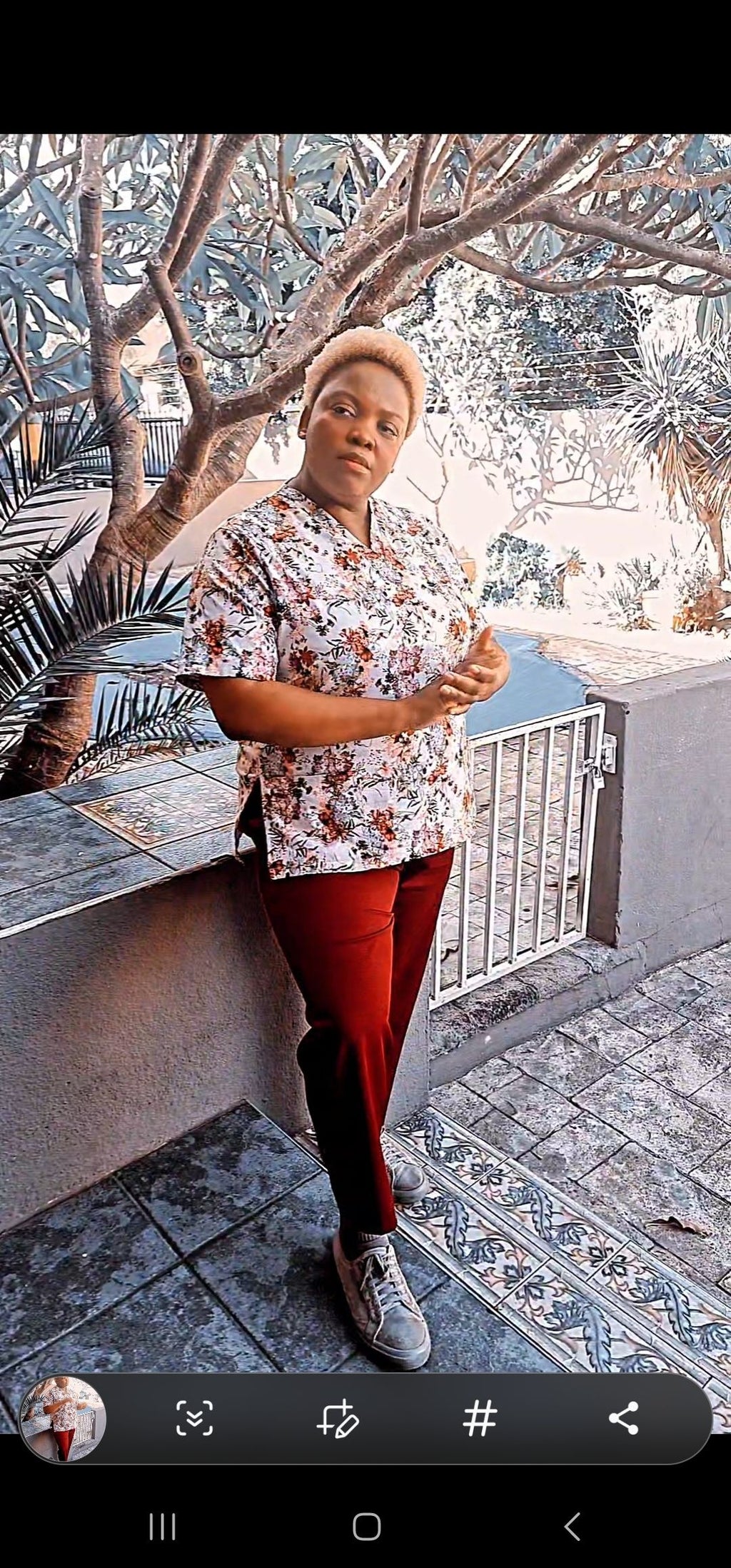 HYPE™ Stretch scrub top