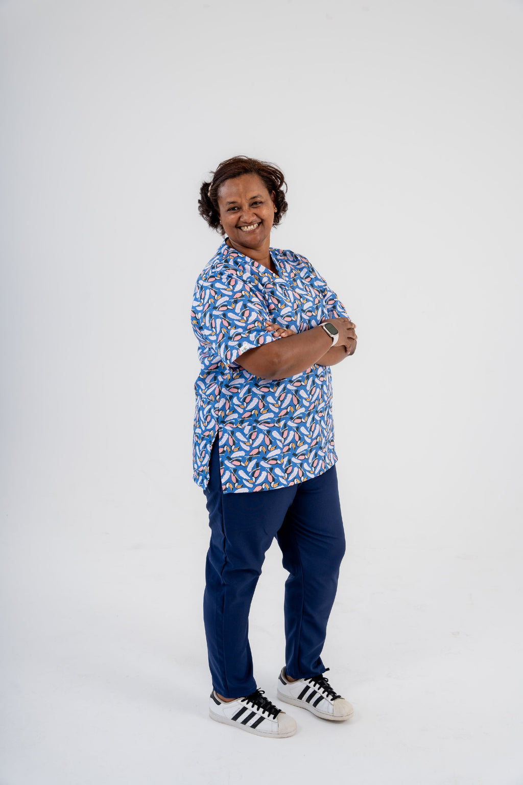 PARROT™ UNISEX Printed Scrubs Tops